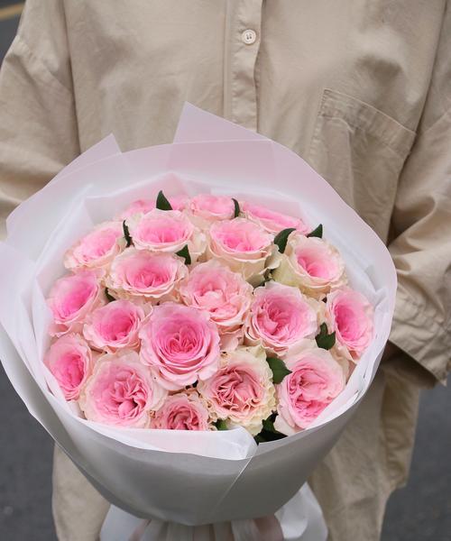 花开寓意（以鲜花的花语表达真挚情感）