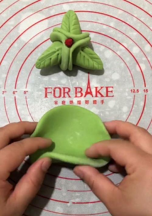 有哪些植物造型的面点？它们的制作方法是什么？
