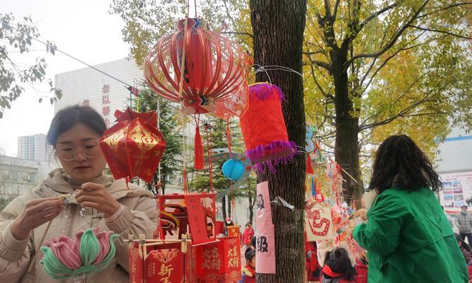 看花灯的由来是什么？花灯的寓意有哪些？