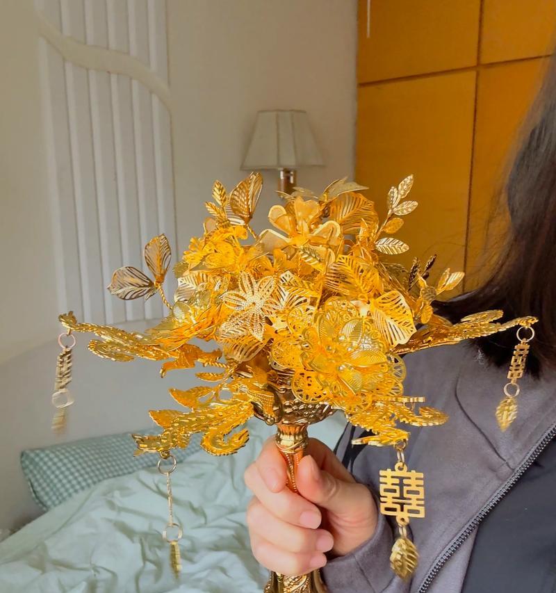 黄金手捧花象征着什么？