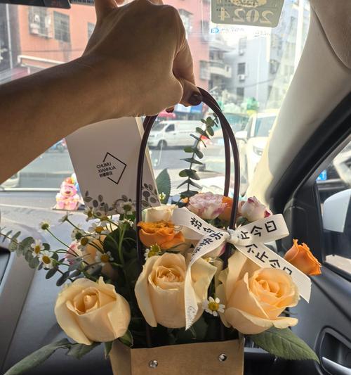 未来结婚时手捧花的寓意是什么？这种花的寓意是什么？