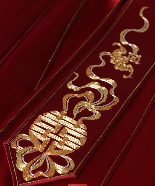 团花中哪些具有吉祥意义？它们的寓意是什么？