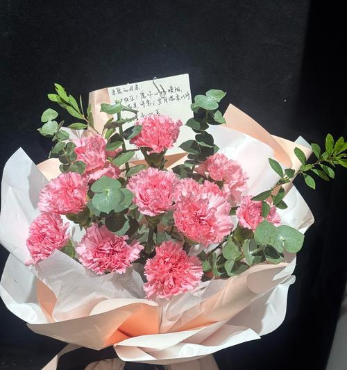 粉色花象征什么？粉色象征爱情的花有哪些？