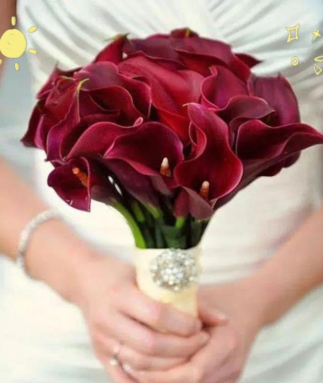 自己制作手捧花有何含义？手捧花的寓意是什么？