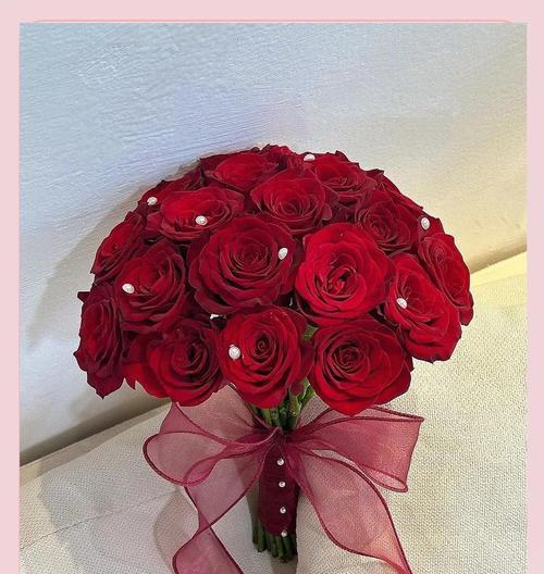 气球手捧花代表什么？气球手捧花的寓意是什么？